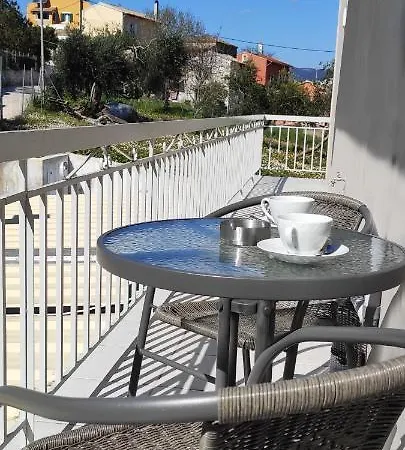 Spiros - Full Renovated House 2022 * Marmaron (Corfu)
