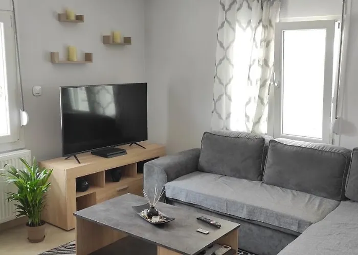 Spiros - Full Renovated House 2022